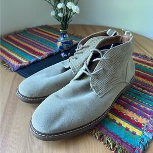 Men's Tan Suede Desert Boots